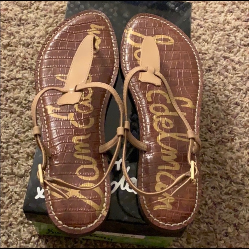 NWOT Sam Edelman Gigi sandals